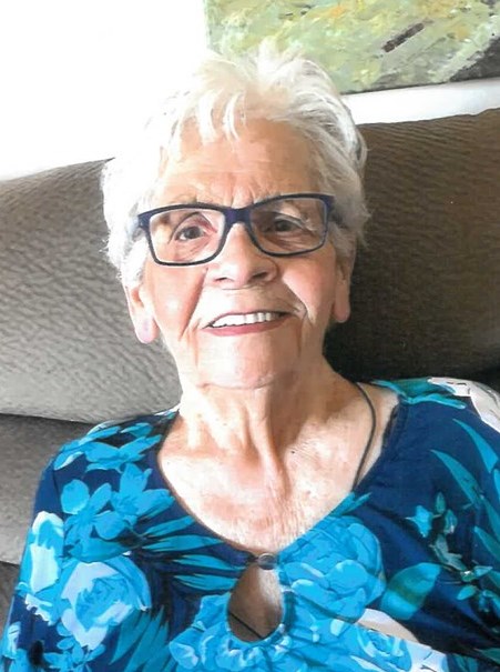 Obituary of Evelyn Ruth Schoffer