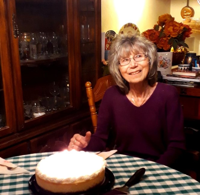 Obituary of Helga Elisabeth Charbonneau