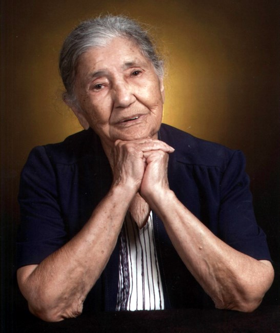 Obituary of Carmen G. Villareal