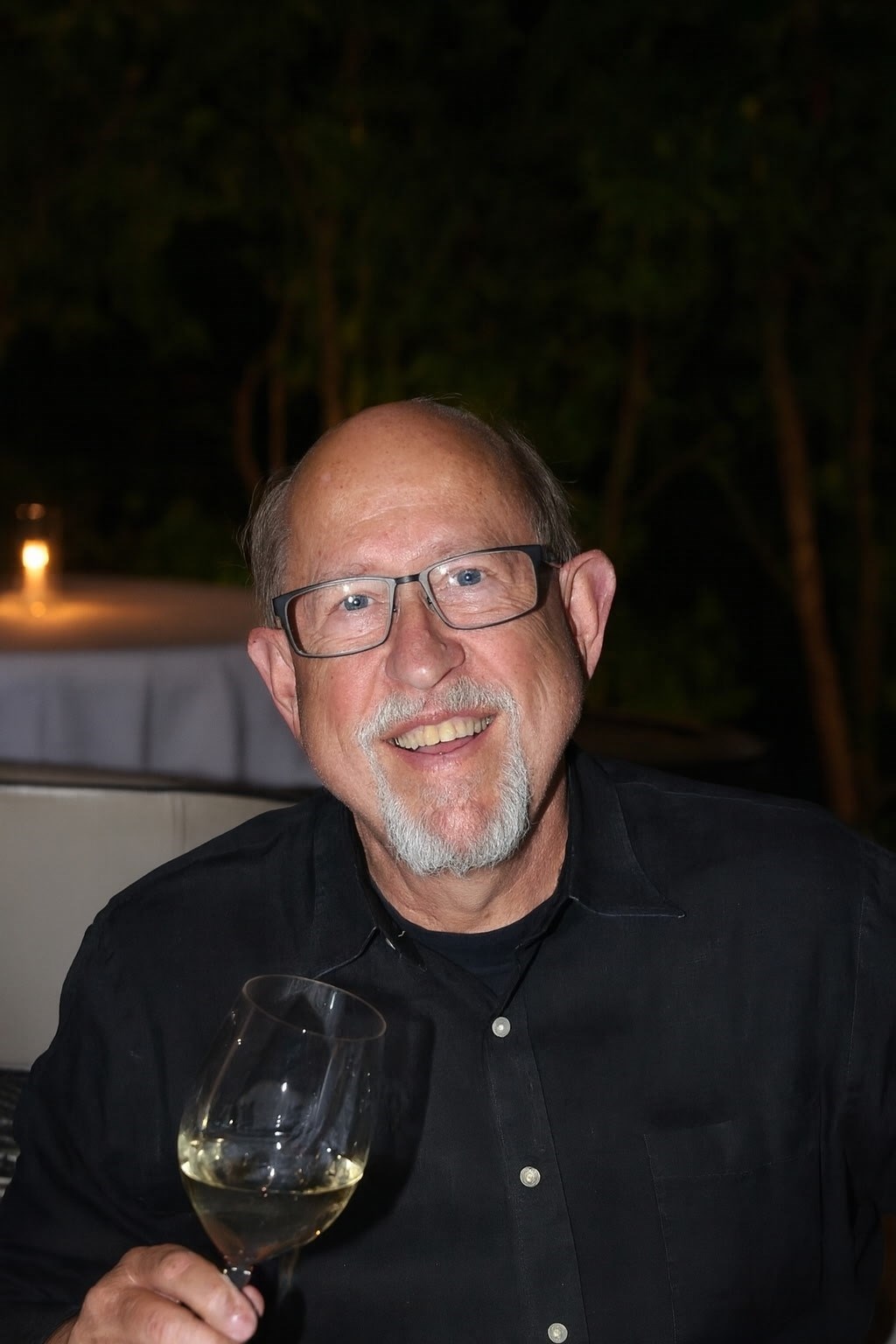 Avis de décès de Dr. Donald Edward Stillwagon