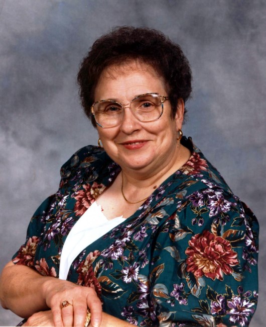 Obituary of Agnes Mae Whitehead Sammons