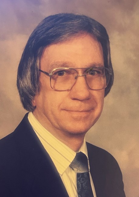 Avis de décès de James E. Hopkins