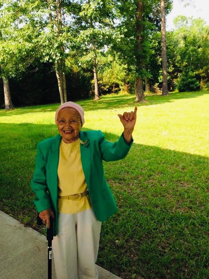 Obituary of Beatrice E. Sharpe