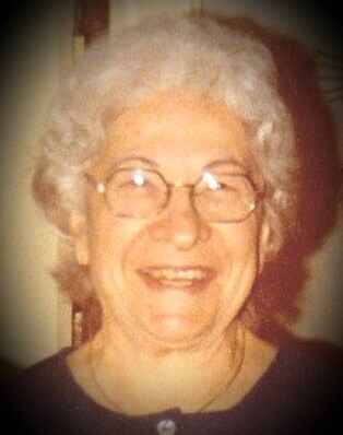 Obituario de Andrea U. Alvarez