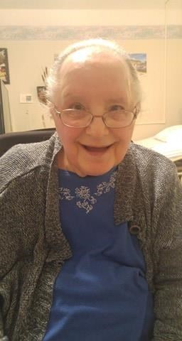 Obituary of Beverly Charlotte Ellis (nee Lightowlers)