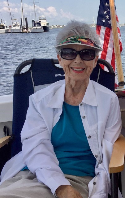 Avis de décès de Kathleen Raymond Moore