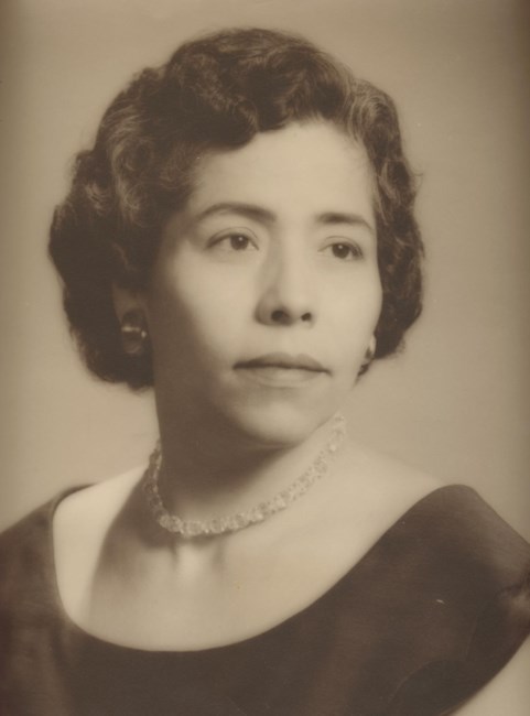 Obituary of Socorro Padilla
