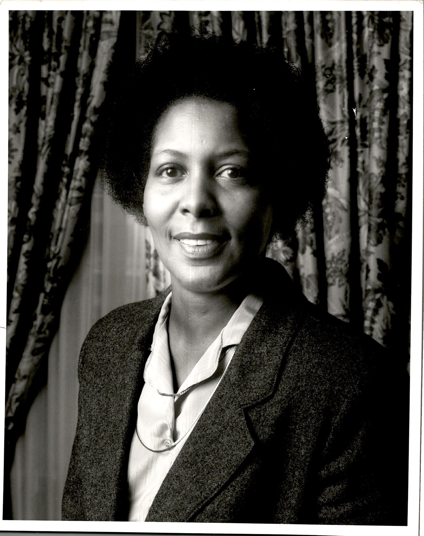 Obituary of Bertha M Berry-Bradshaw