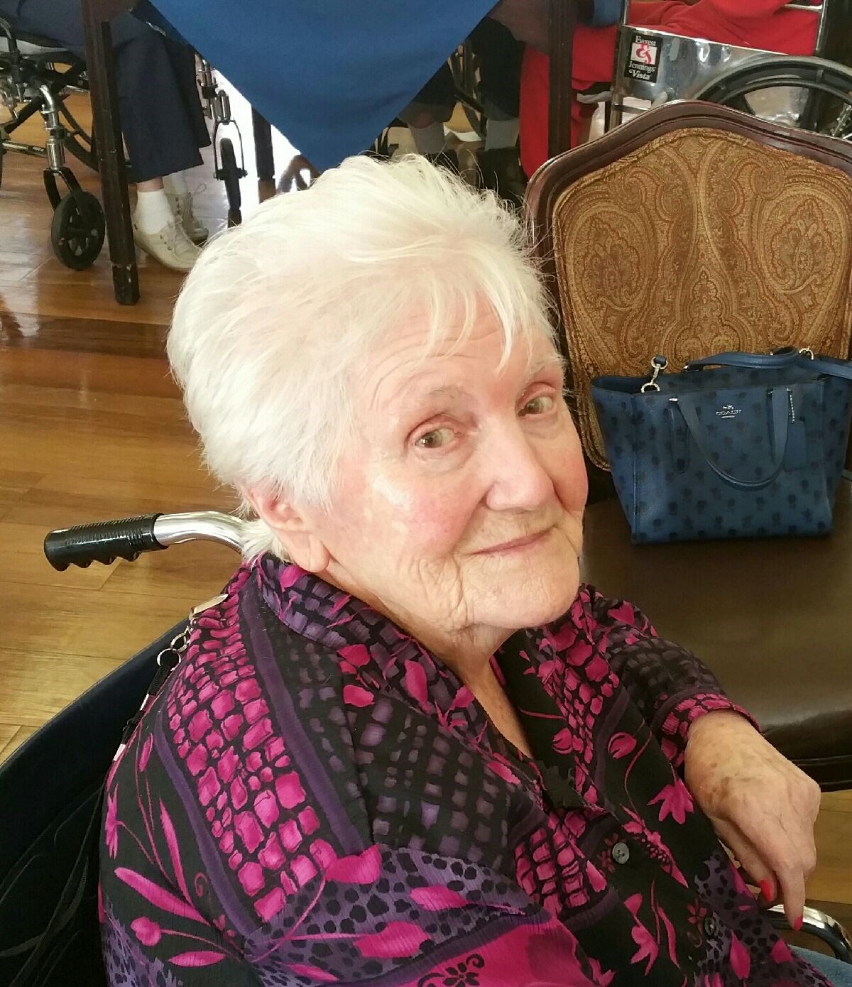 Obituary of Maria Del Carmen De Peón