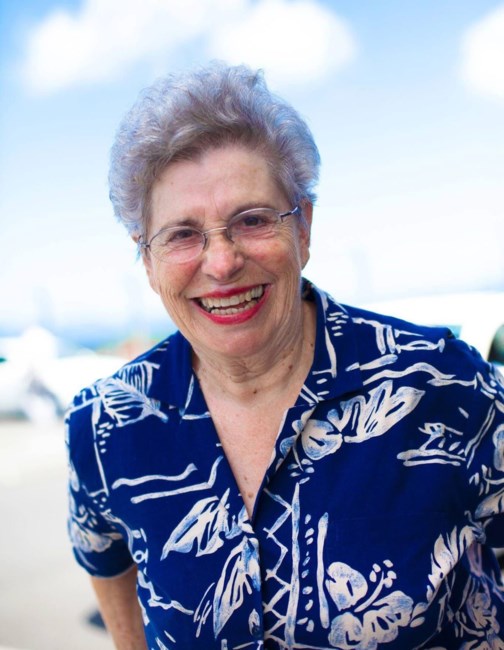 Obituary of Elsie Bernadette Oliveira