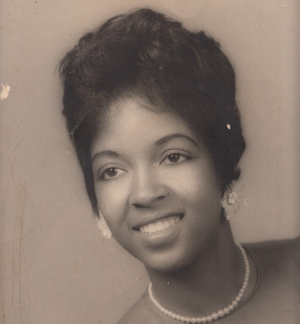 Avis de décès de Carolyn Mitchell