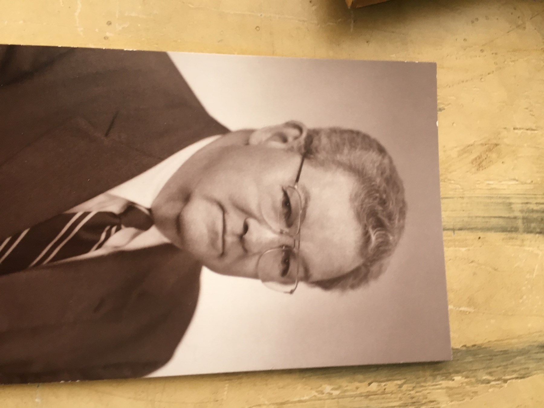 Obituary of Jack Glasgow Barry