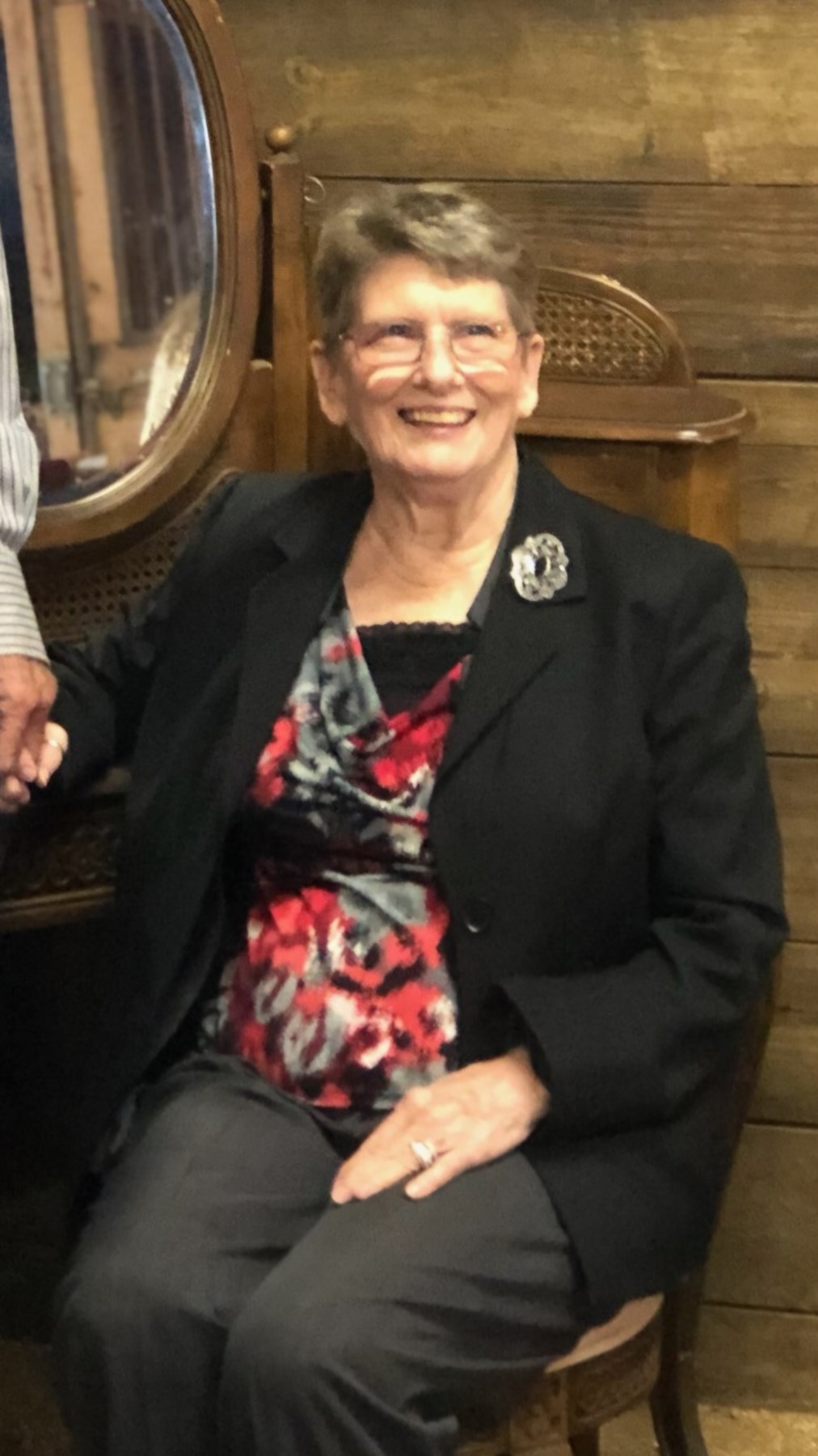 Obituary of Laura Lou Carroll