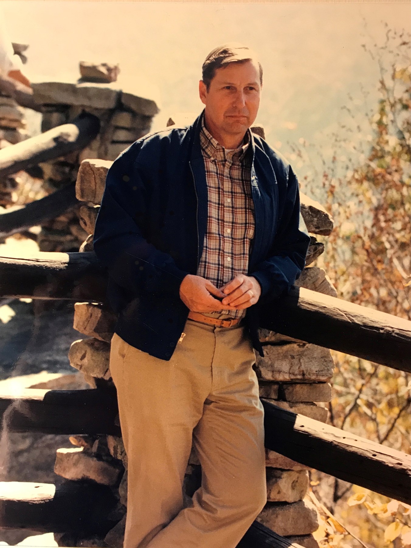 Obituary of Robert Earl Coherd