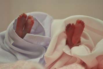 Obituary of Olivia and Caroline Woodley