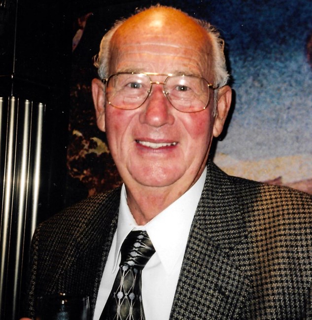 Obituary of Edward Raymond Helmuth