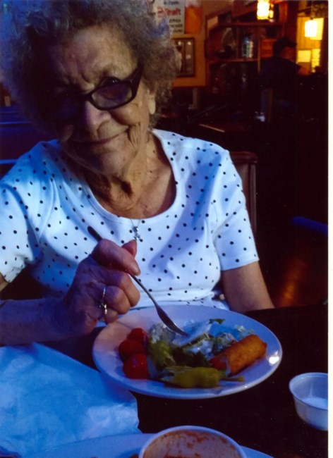 Obituary of Madelcia Roper Barrett