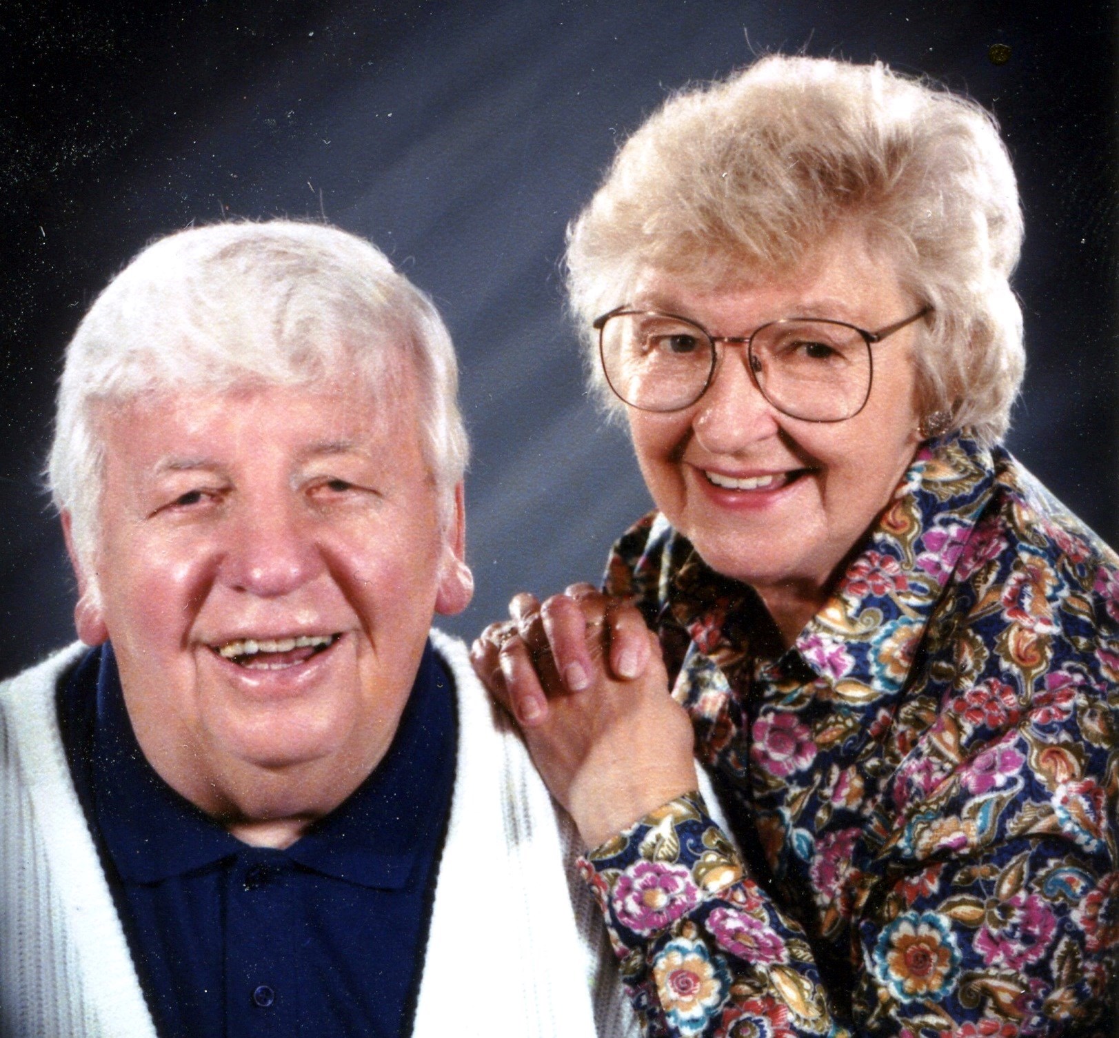 A Farewell To Friends Heartbreaking Obituaries Of Grand Rapids Beloved Companions - a5pmndg