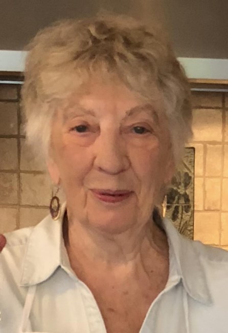 Obituary of Carol Elizabeth Ahlbrand