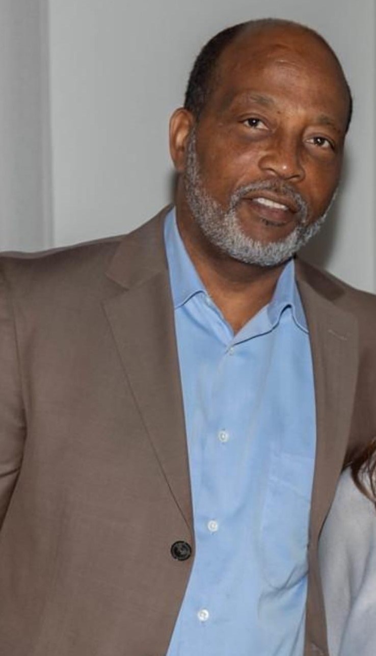 Obituary of Lloyd George McGhie