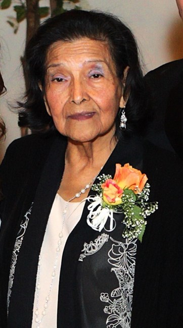Obituary of Dora L. Longoria Perez