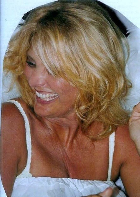 Obituary of Kathryn Sue Hall