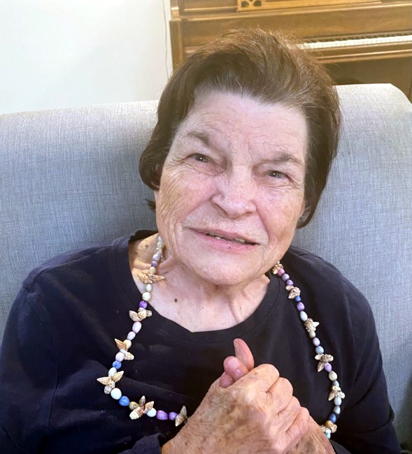 Obituario de Dorothy "Dot" Catherine Revis