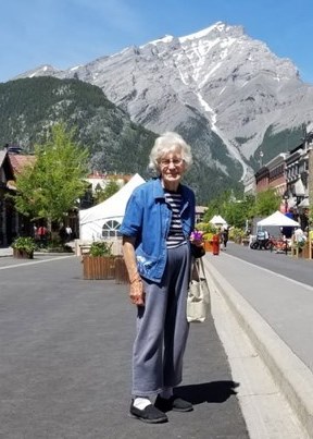 Obituary of Lucy Christina Neufeld