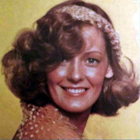 Obituary of Elizabeth "Liz" Burr McCullar
