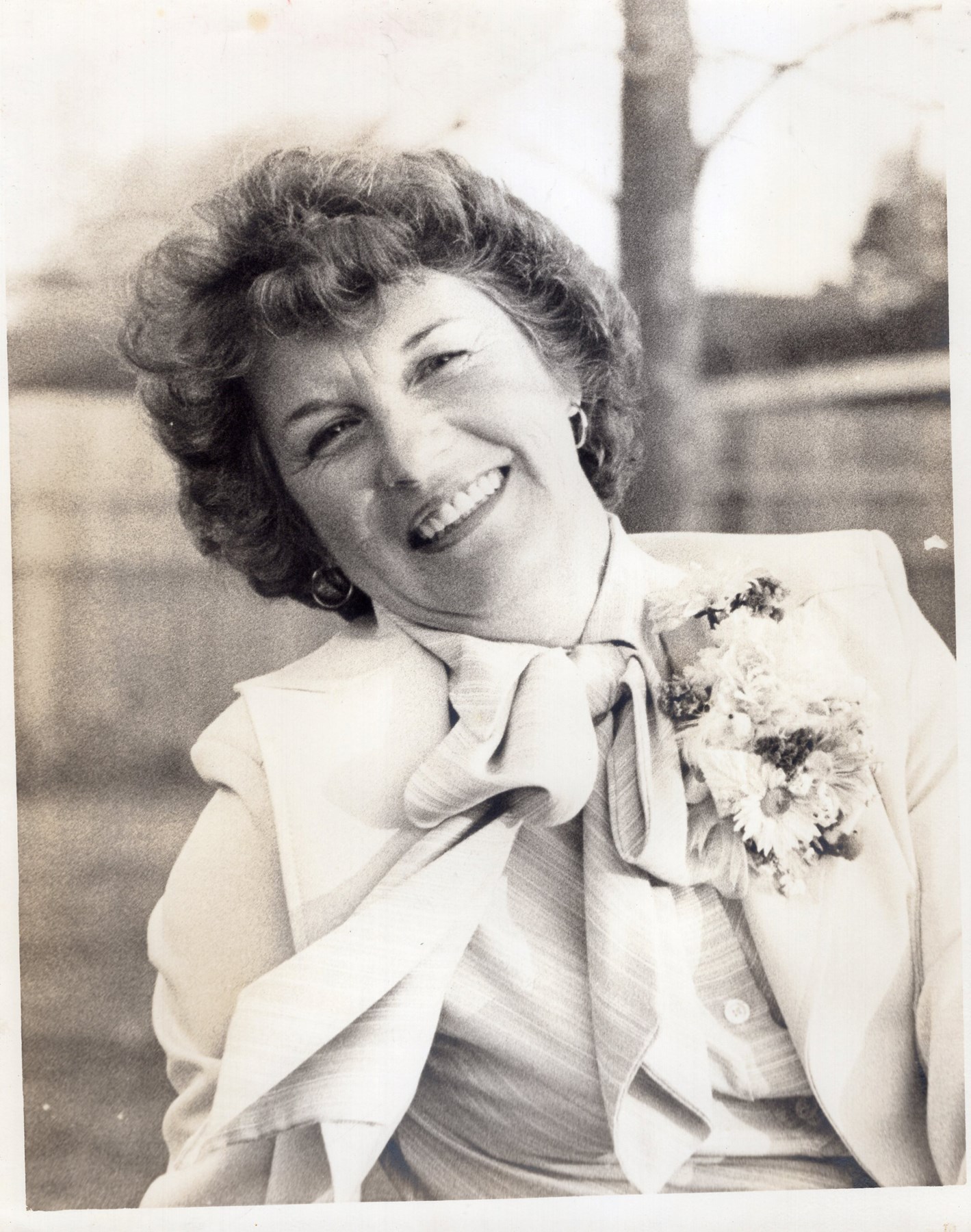 Obituary of Gloria Ophelia Bell