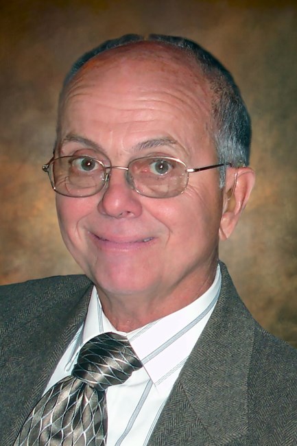 Obituary of Robert Eugene Stebbins