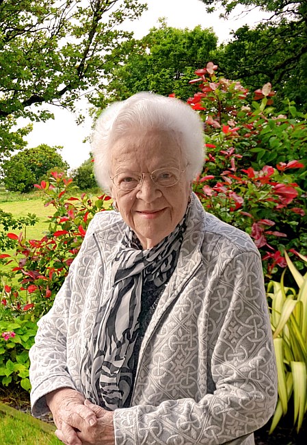 Obituary of Ragna A Engen