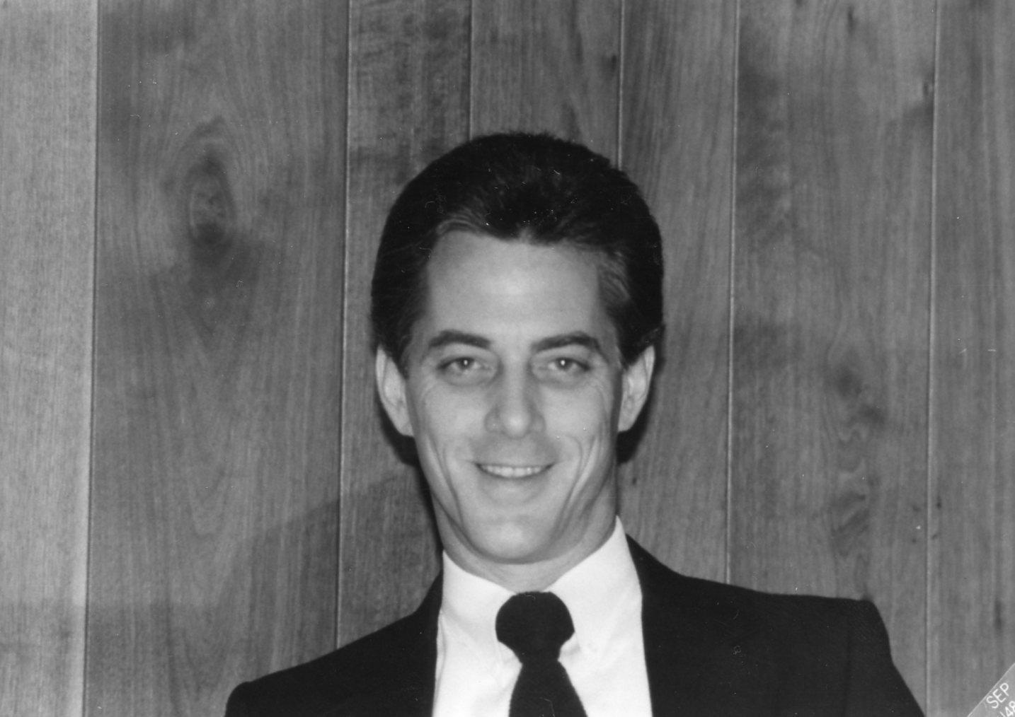 Obituary of Gary "Mike" Michael Canfield