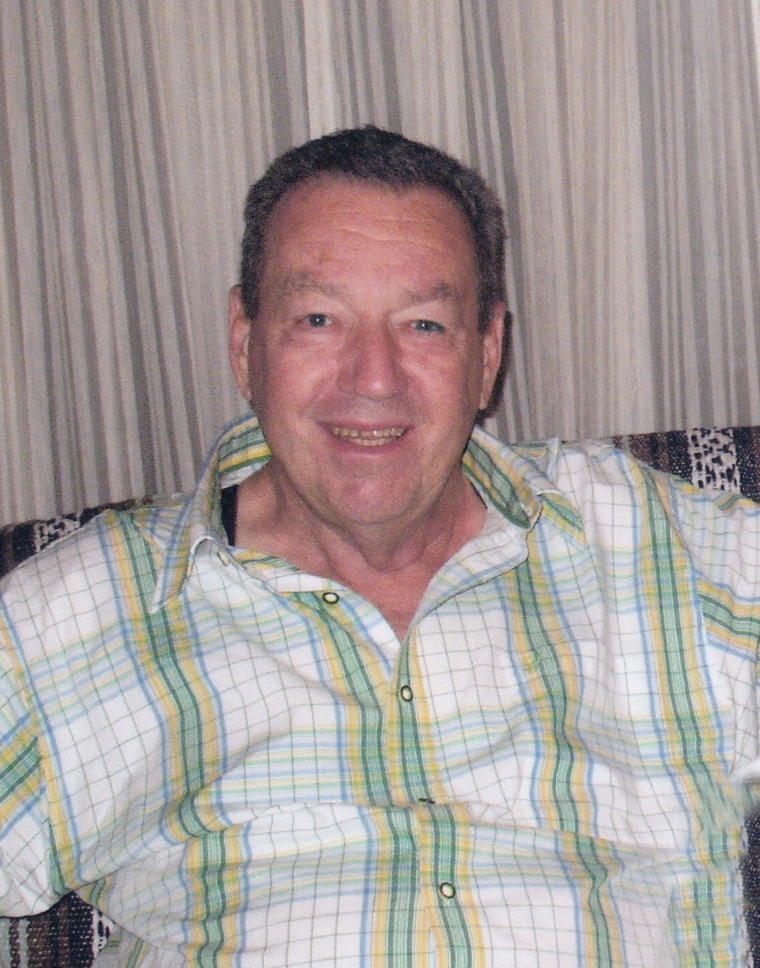 Avis de décès de Kenneth Gene Perry