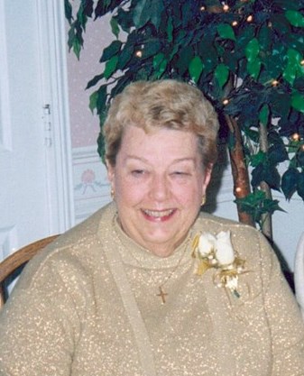 Obituario de June Carlyne Crandall