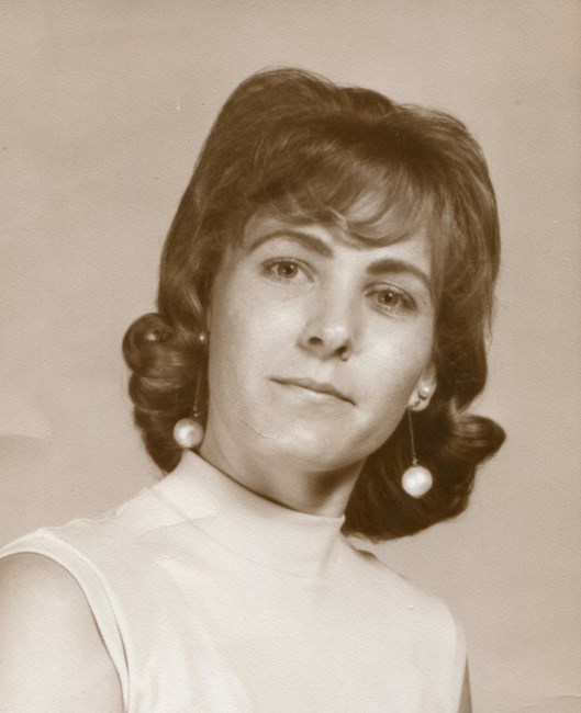 Obituary of Wanda F Hourigan