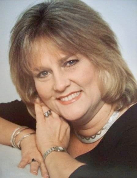 Obituary of Daphne Rose Smith George