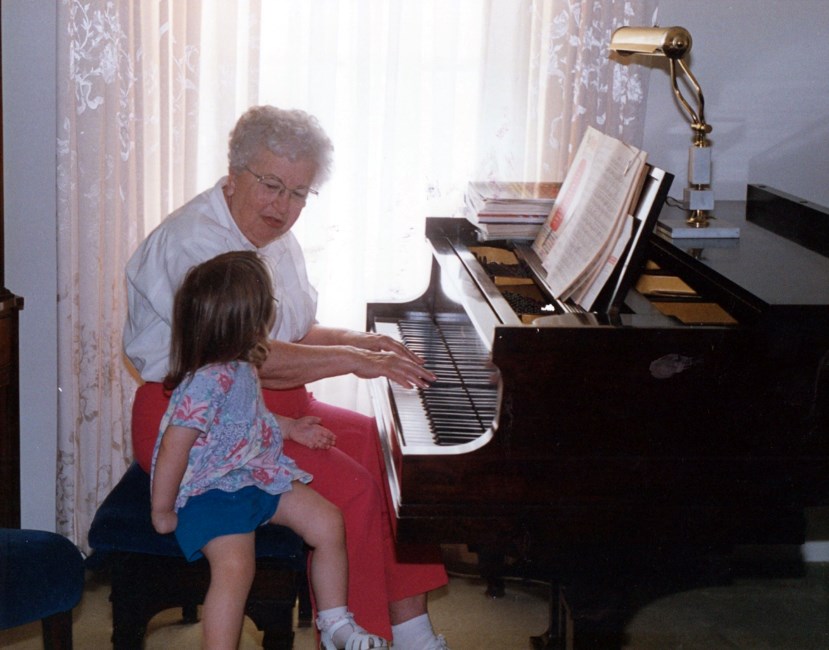 Obituary of Dorothy E. Stone