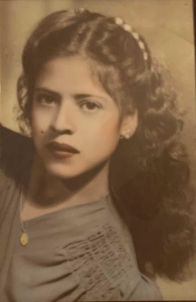 Obituary of Esperanza Sandoval