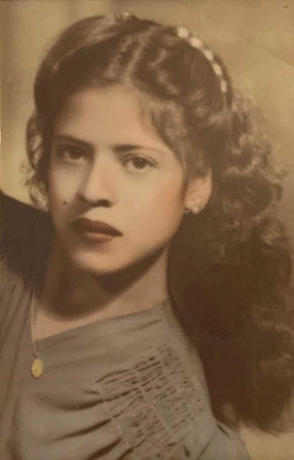 Obituary of Esperanza Sandoval