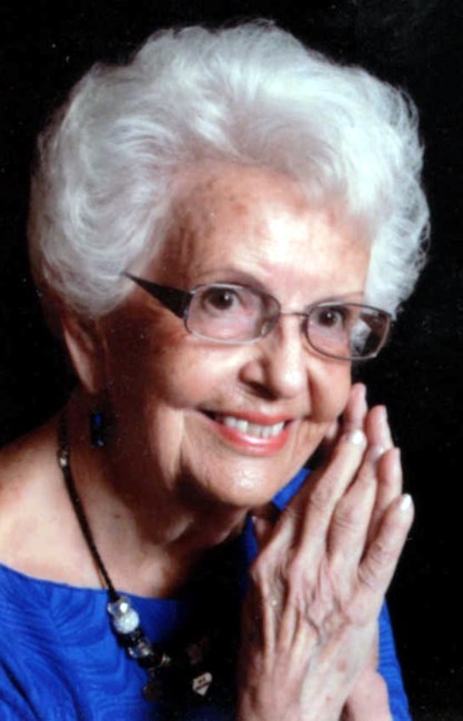 Obituary of Doris J Hoffman
