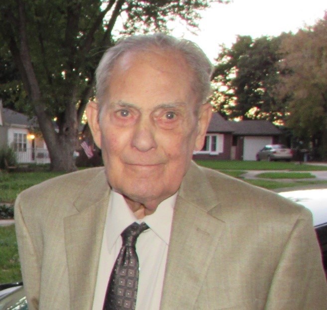 Obituary of Lowell Nienstedt