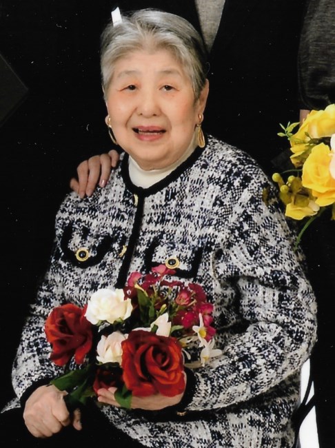 Obituary of Betty Kam Sung