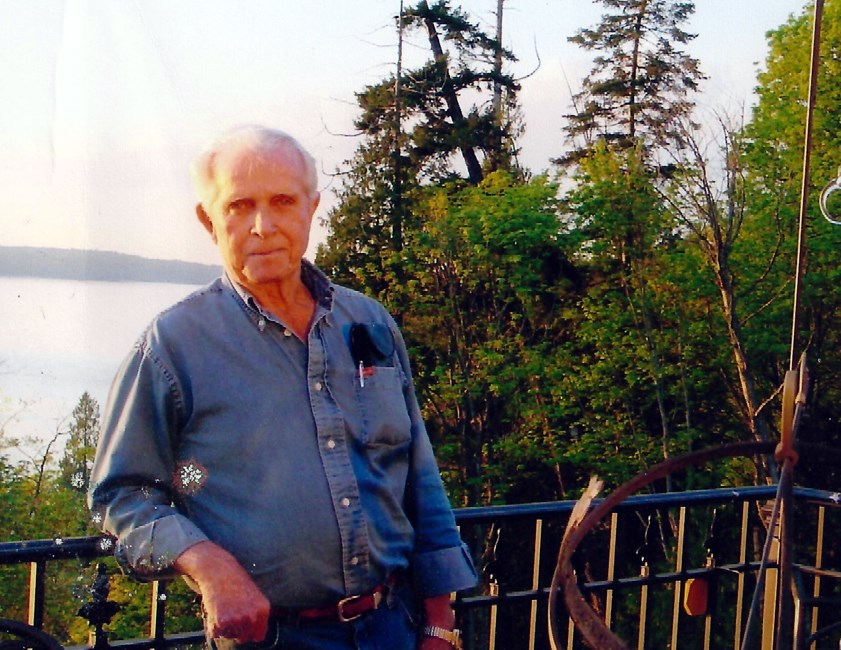 Avis de décès de Hearl "Buck" Kenneth Clay Sr.