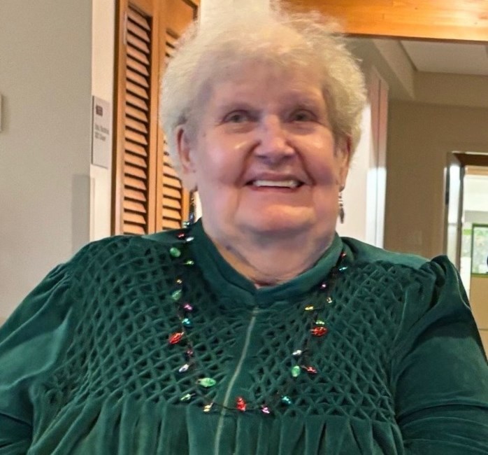 Obituario de Averil Patricia Russell