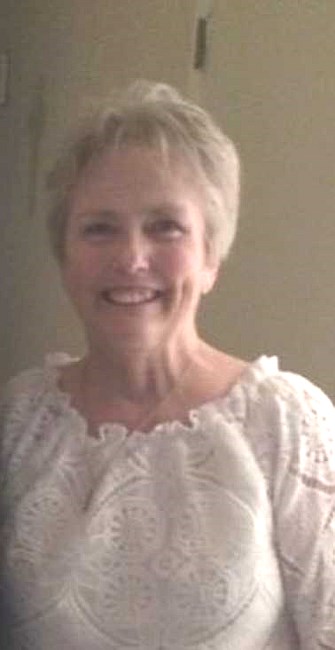 Obituary of Eileen Joyce Smith