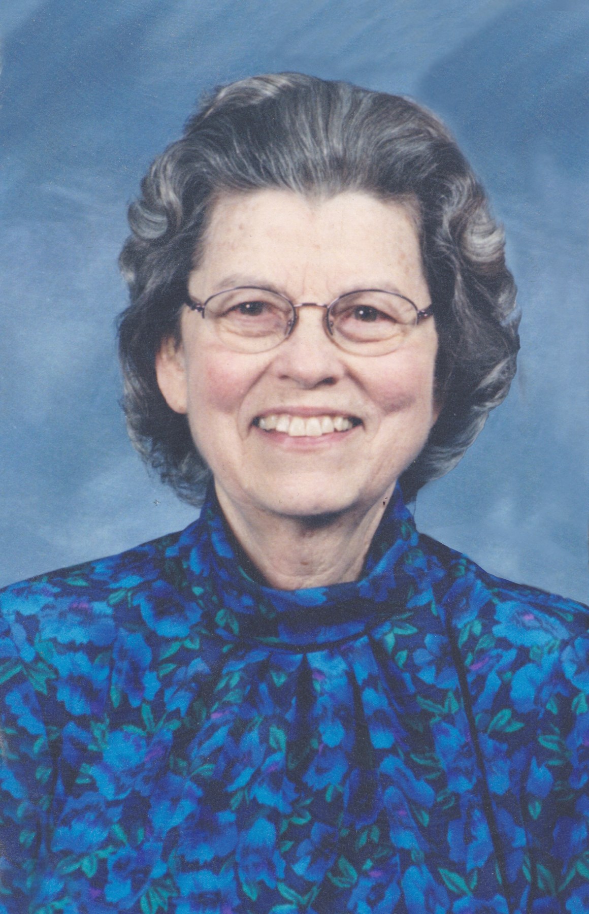 Obituary of Violet Roberta Stewart Lang