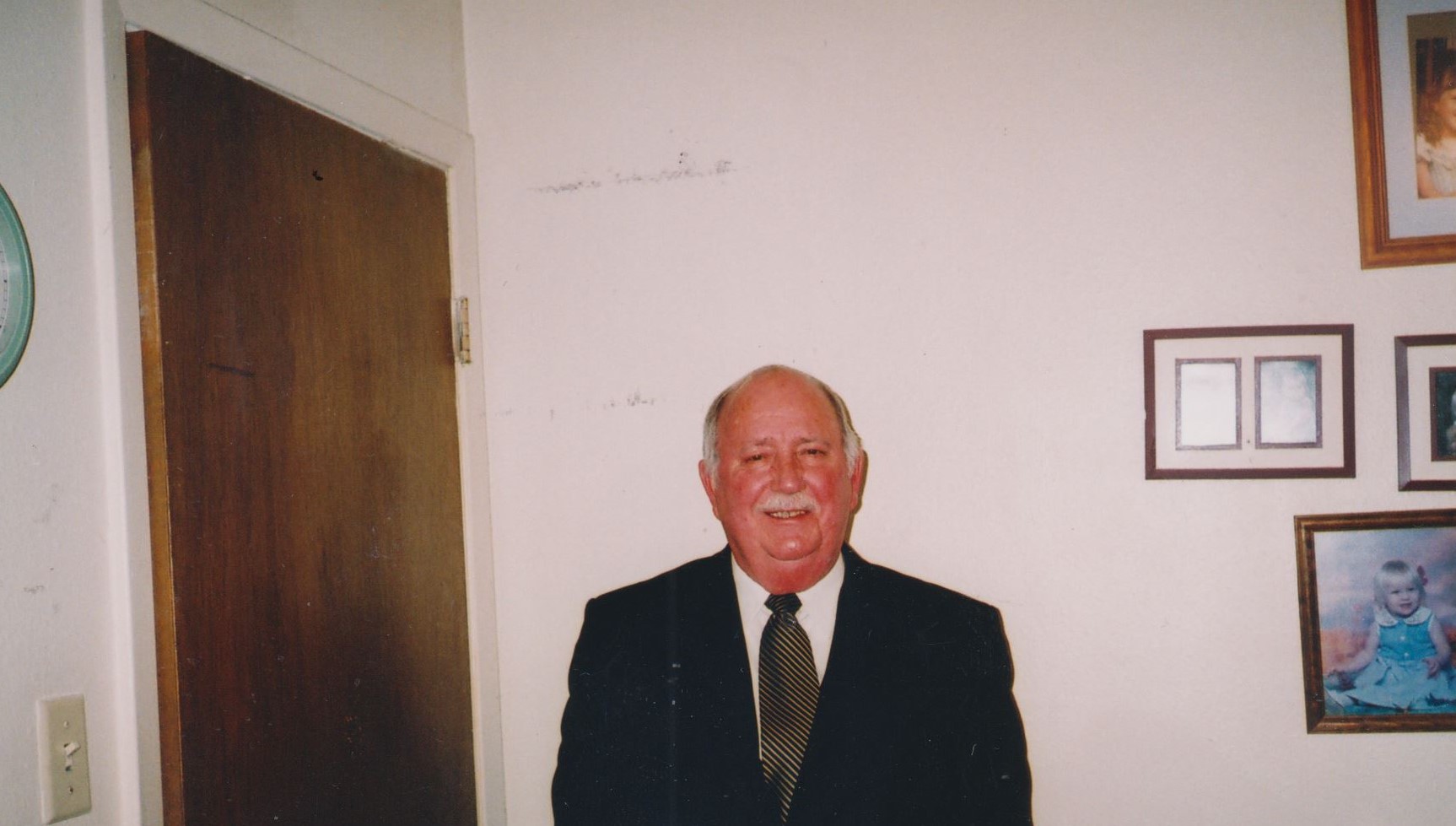 Avis de décès de Charles Harvey Russell