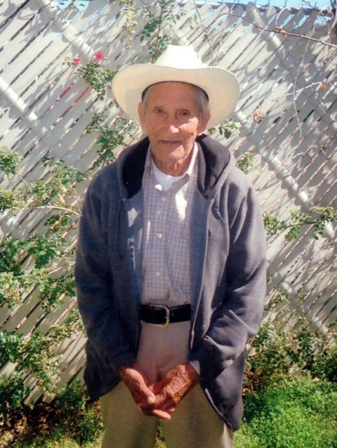 Obituary of Juan Navarro