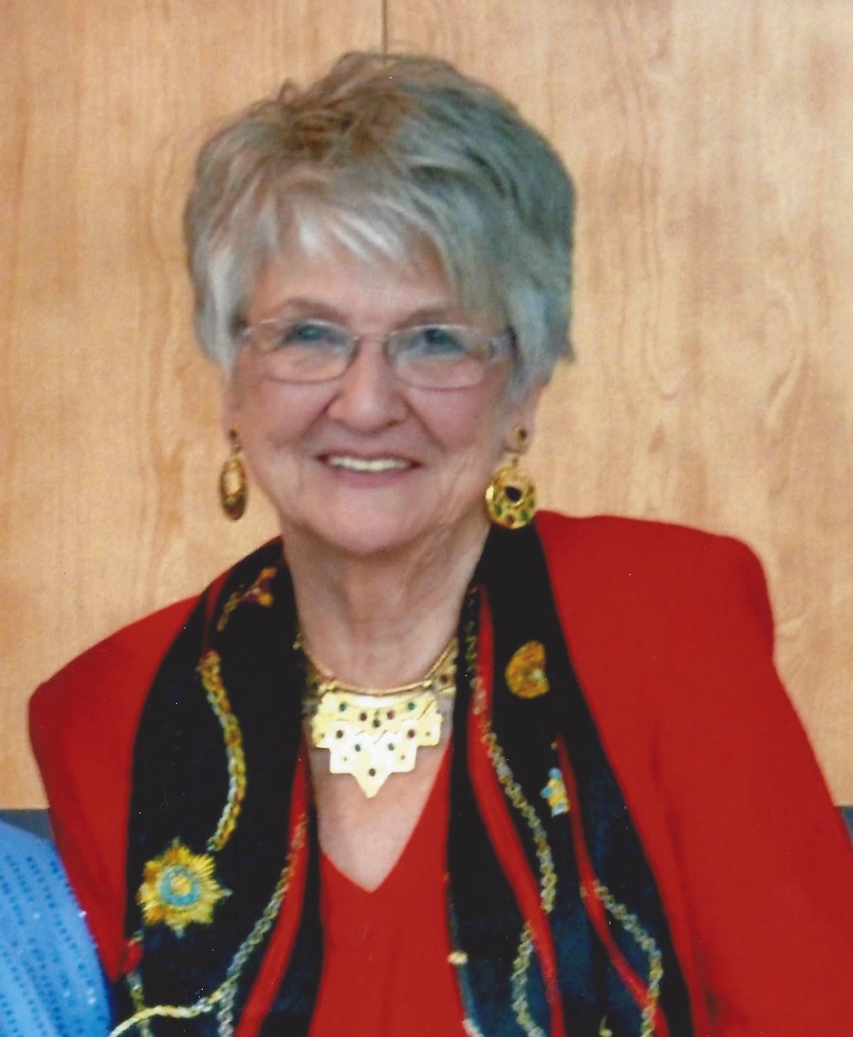 Carmelle (Née Lavoie) McNicoll Obituary L AncienneLorette, QC